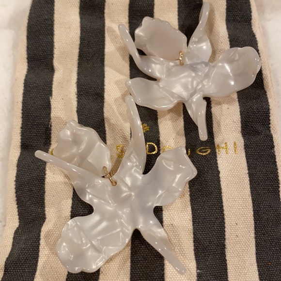 Lele Sadoughi Signature Lily Earrings - Picture 2 of 2